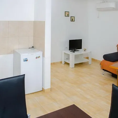 Ferienwohnung Fur 4 Personen Ca 40 Qm In Orebic, Dalmatien Suddalmatien - B52461